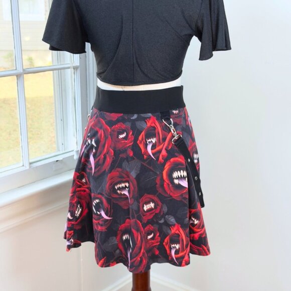 SOLD Killstar Red Rose Horror Monster Black Skater Skirt Large Stretch Goth Punk - Picture 6 of 8
